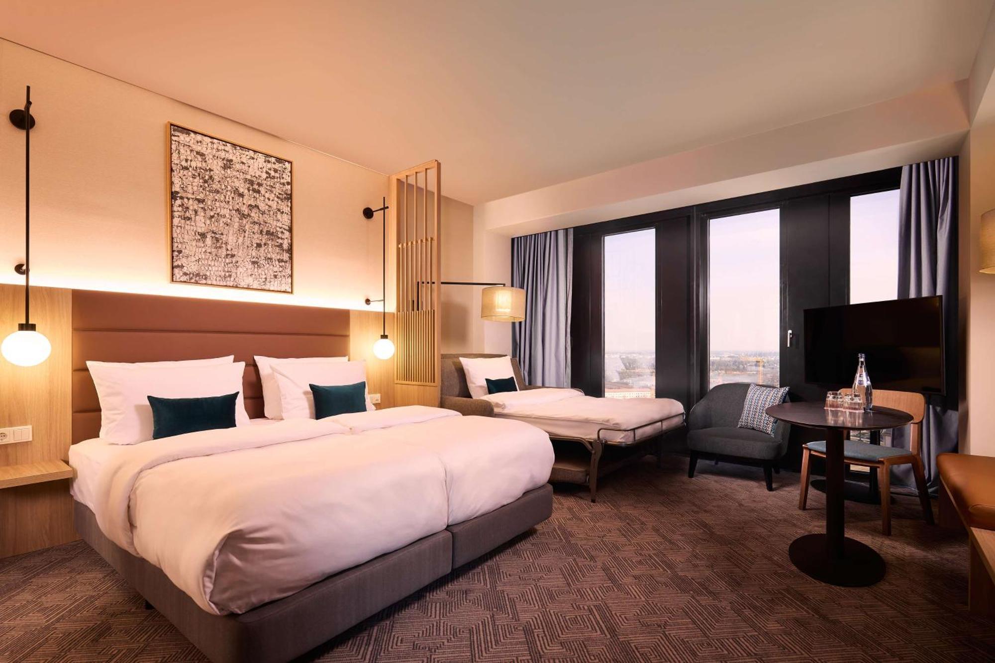 Premier Family Studio