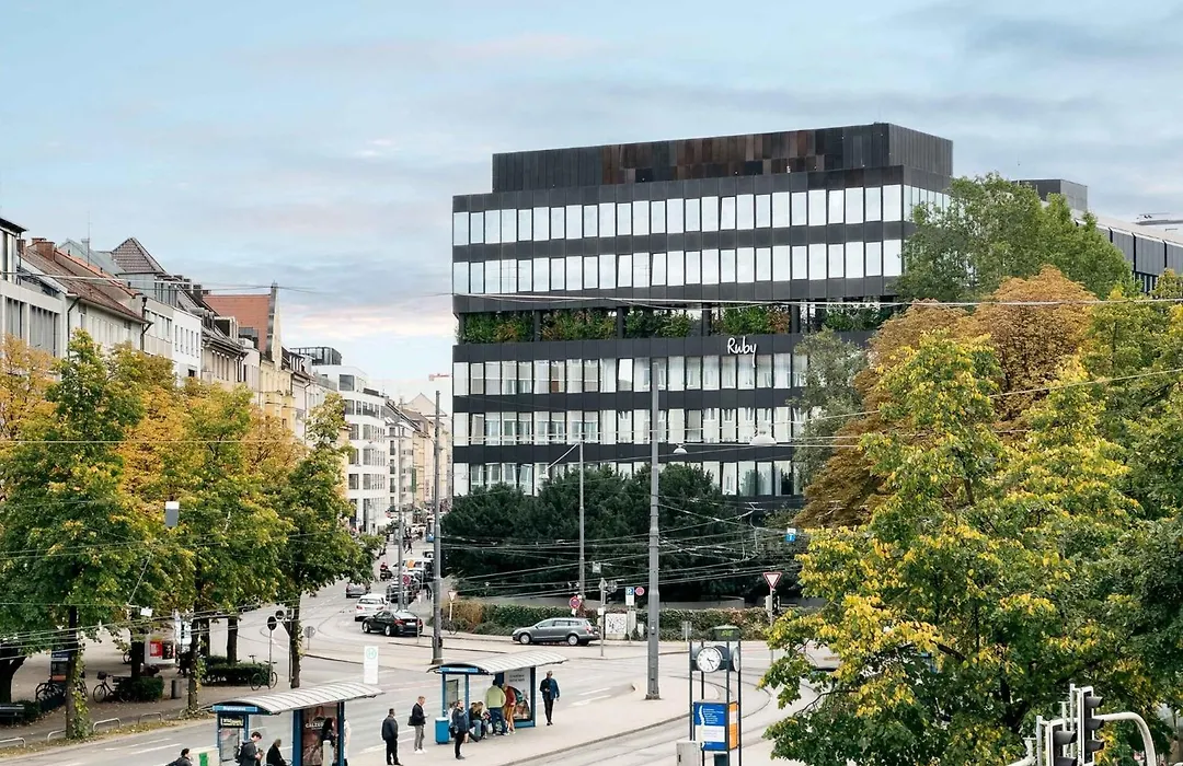 Ruby Lilly Hotel Munich By Ihg-1