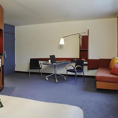 Novotel Suites München Parkstadt Schwabing-3